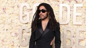 lenny-kravitz-en-los-globos-de-oro-2024.r_d.670-502.jpeg