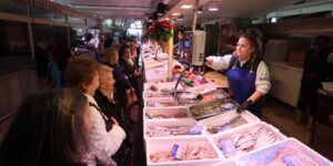 pescaderia-mercado-corredera-U45055548743XvC-1024x512@diario_abc.jpg