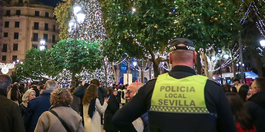 policia-local-navidad-U40770072377COB-1024x512@diario_abc.jpg