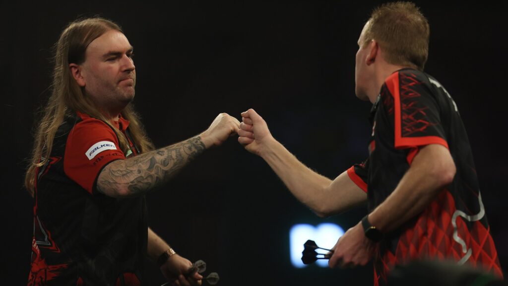 ryan-searle-england-shakes-hands-1045305946.jpg