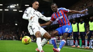 skysports-tyrick-mitchell-palace_7104177.jpg