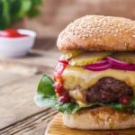 0_Burger-with-gherkins-red-onion-and-lettuce.jpg