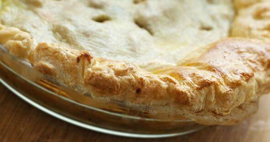 0_Fresh-golden-home-made-chicken-pot-pie.jpg