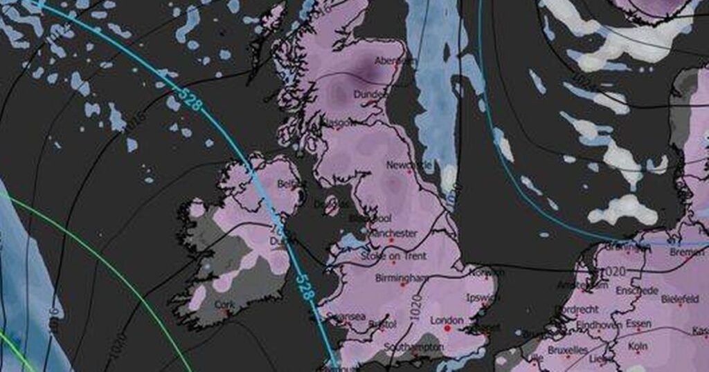0_Map-of-UK-with-snow-covering-entire-country.jpg
