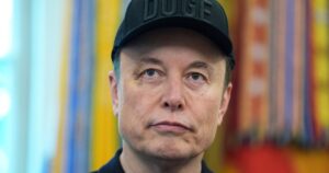 0_Musk-Apple-OpenAI-25237620428628.jpg