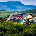 0_The-village-of-Eyeries-on-the-Beara-Peninsula-in-West-Cork.jpg