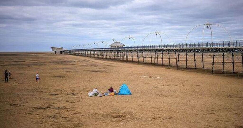 0_UK-BEACHES.jpg