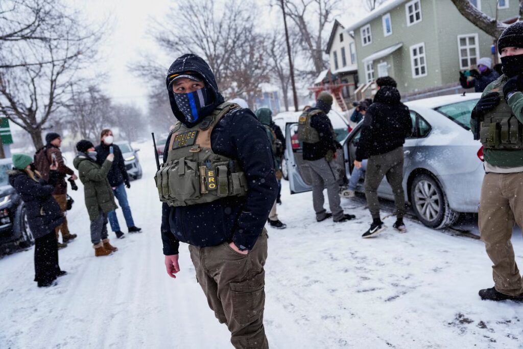 Immigration-raid-in-Minneapolis-j2rfa7oo.jpeg