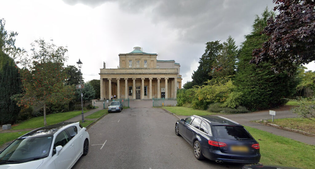 Pitville-pump-rooms-Gmaps.jpg