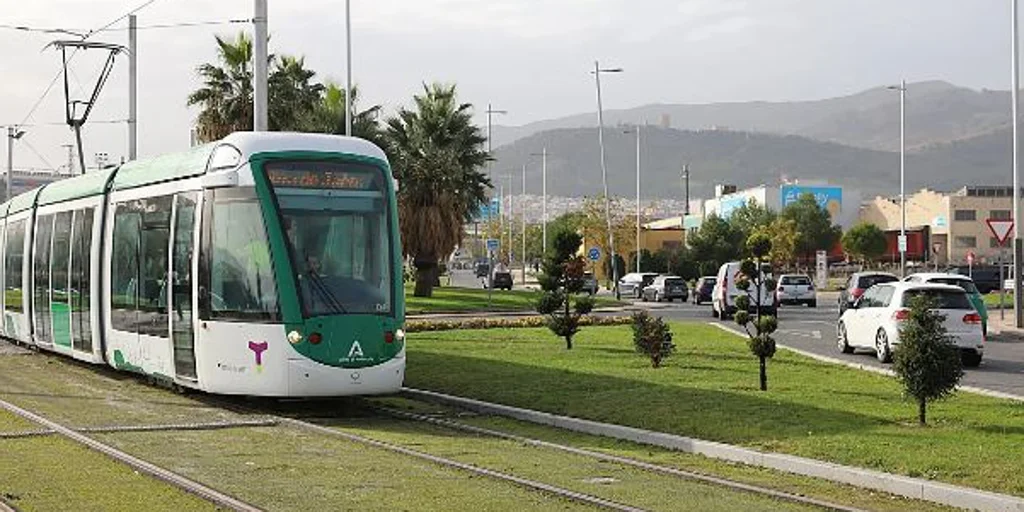 andalucia-tranvia-jaen-U65851616250fQQ-1024x512@diario_abc.JPG