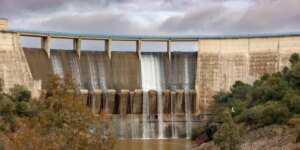 embalse-gergal-U43048118283uQN-1024x512@diario_abc.jpeg