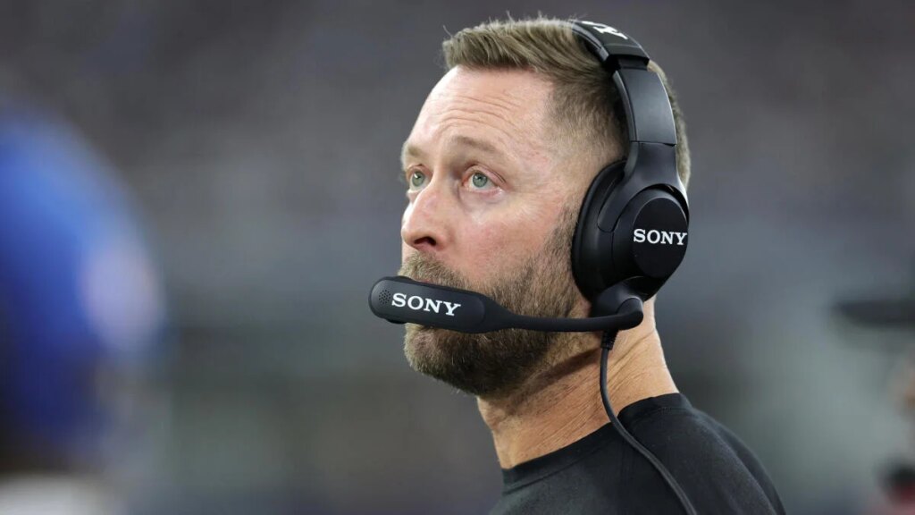 kliff-kingsbury-commanders.jpg