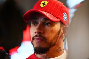 lewis-hamilton-ferrari.jpg