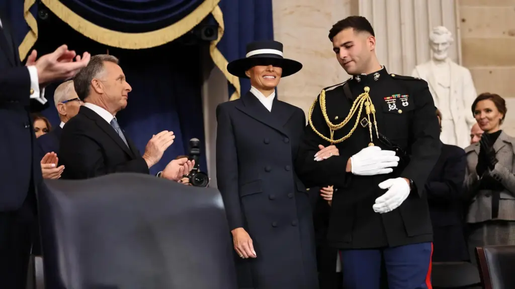 melania-trump-en-la-investidura-de-donald-trump-como-47-presidente-de-estados-unidos.r_d.1111-255.jp_.webp