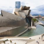 museo-guggenheim-de-bilbao-istock-473259138.r_d.645-381.jpeg