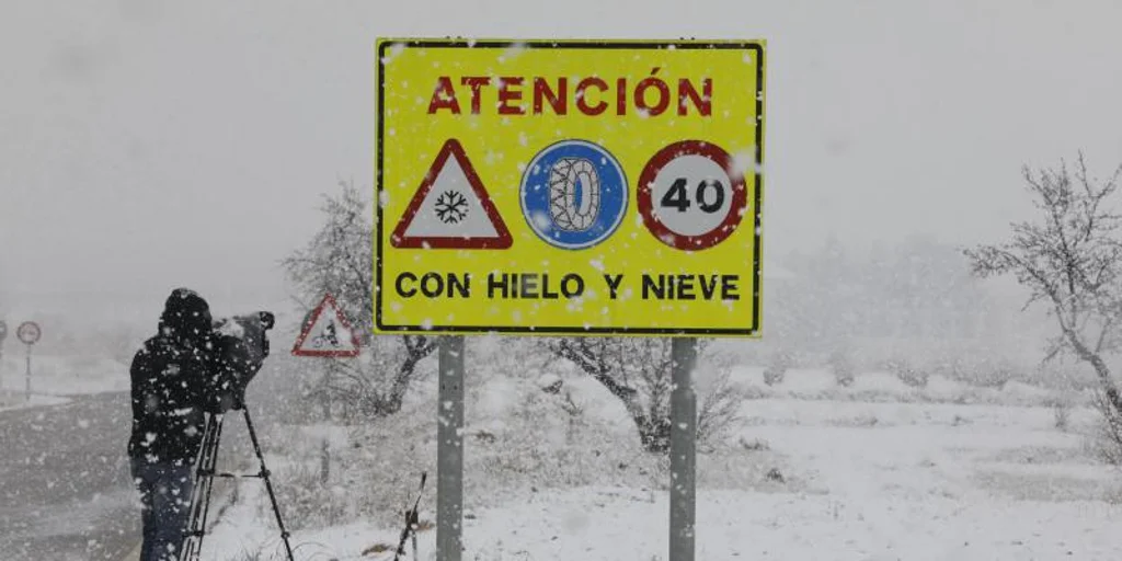 nieve-valencia-U35523483506qKV-1024x512@diario_abc.jpg