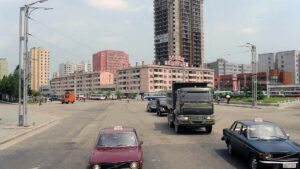 p30fxa-pyongyang-north-korea-traffic-1050360995.webp.jpeg