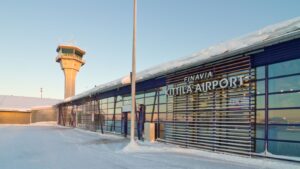 skynews-kittila-airport-finland_7133058.jpg