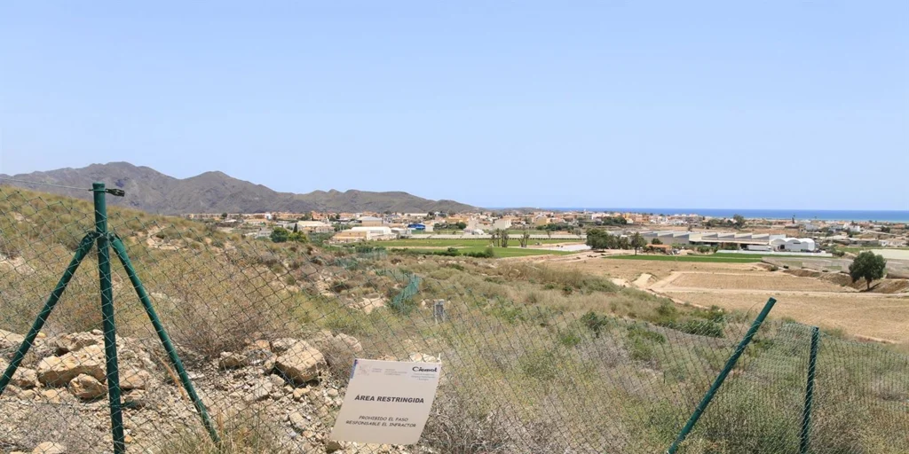tierras-contaminadas-palomares-almeria-U12555068531DWP-1024x512@diario_abc.jpg