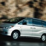 toyota-previa-2531580.jpg