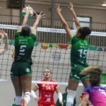 voleibol-cajasol-menorca-U62367144722Tpd-1024x512@diario_abc.JPG