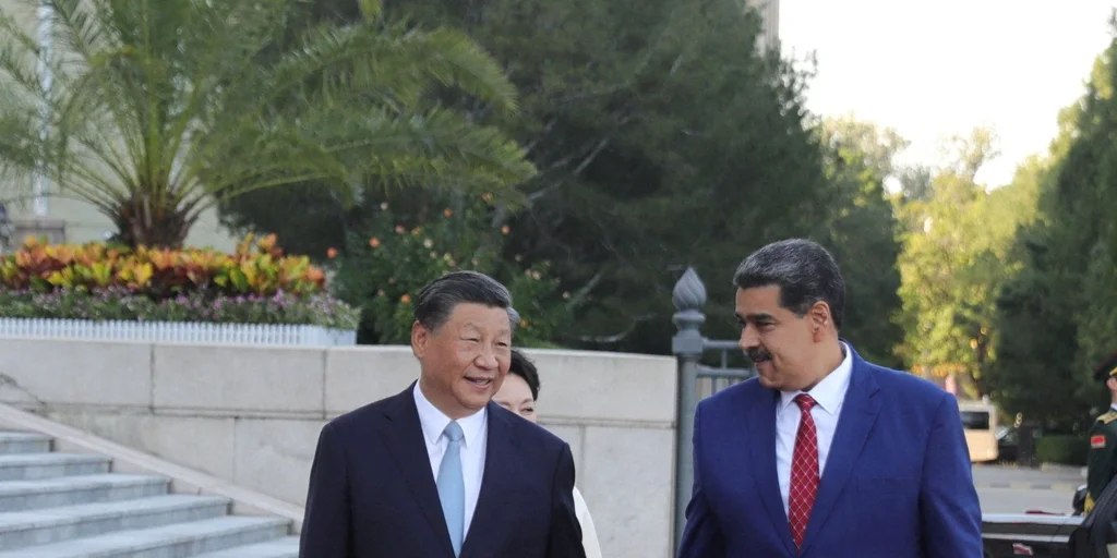 xi-jinping-U87280664572BPq-1024x512@diario_abc.jpg