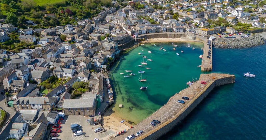 0_Aerial-View-of-Mousehole-Fishing-Village-in-Cornwall-England.jpg