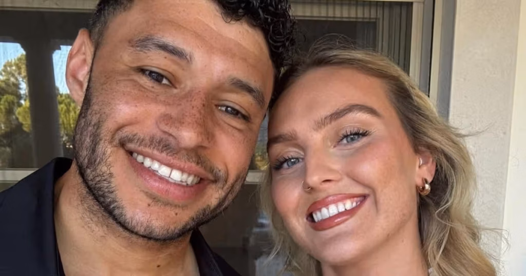 0_Perrie-Edwards-footballer-fianc-Alex-Oxlade-Chamberlain-says-singer-will-be-moving-to-Glasgow-to-b.avif