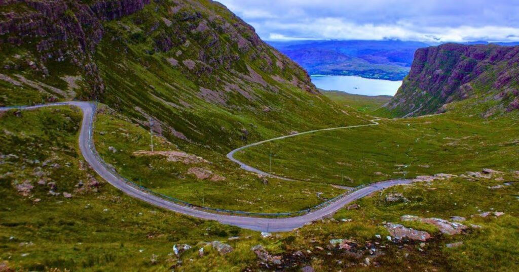 1_Picture-of-the-scenery-at-the-Bealach-na-B-pass.jpg