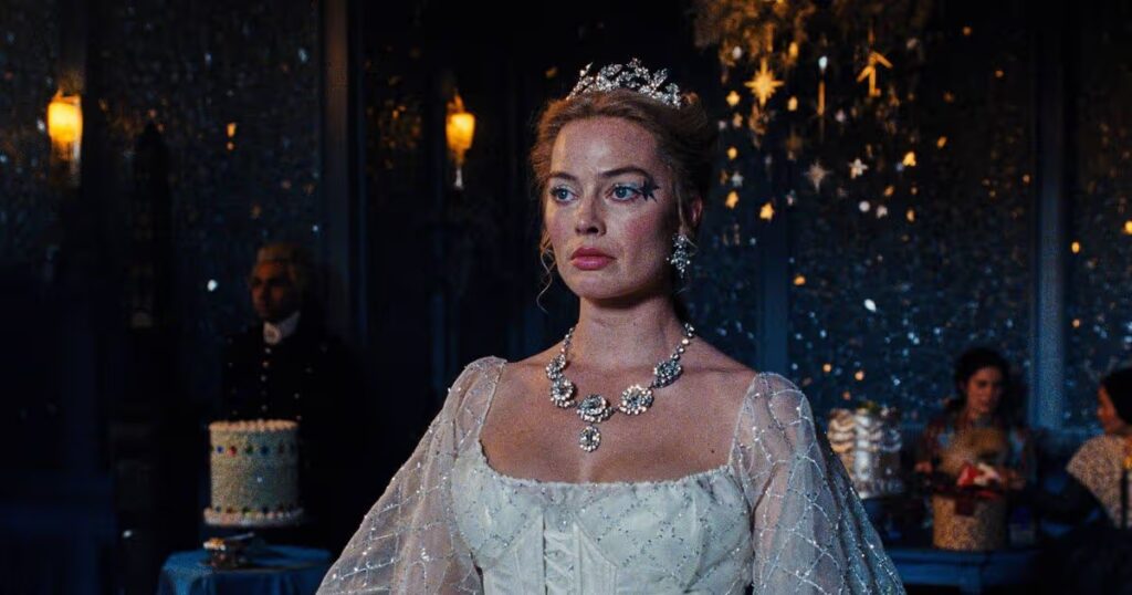 3_Margot-Robbie-26041533571520.jpg