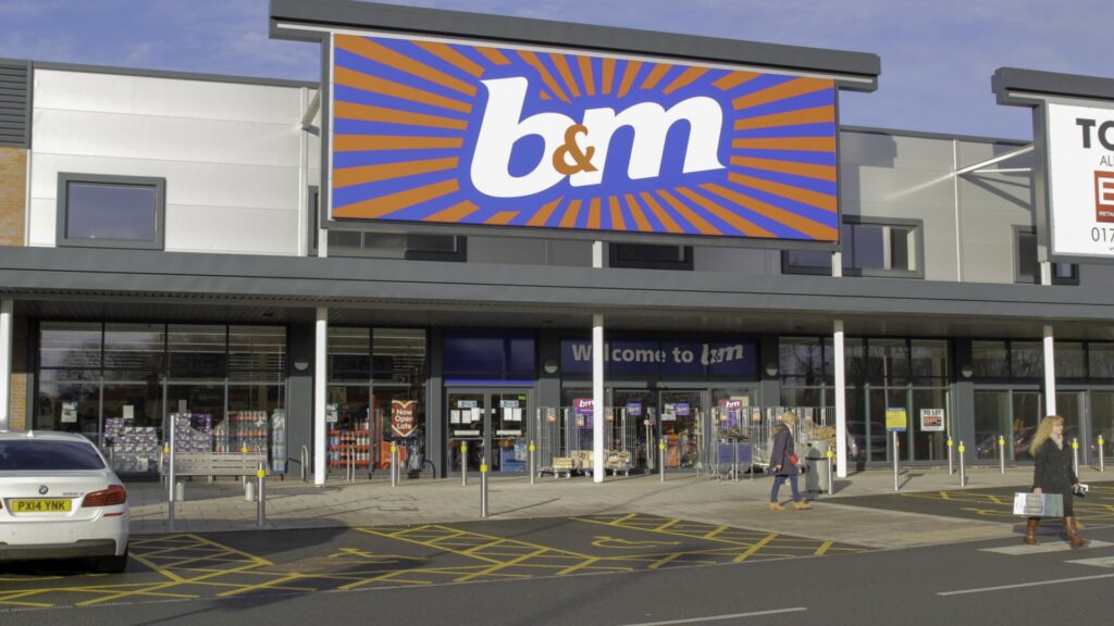 b-m-bargains-retail-shop-952162112.jpg