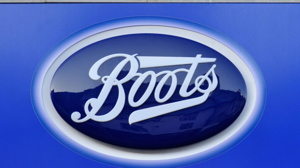 cbmy1w-boots-store-logo-stricklandgate-976986341.jpg