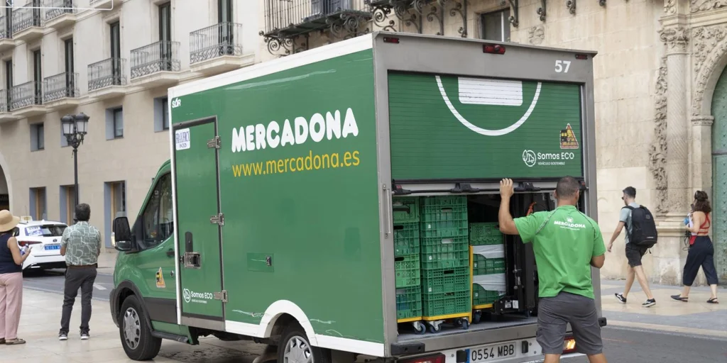 mercadona-repartidor-U71223674801BMQ-1024x512@diario_abc.jpg