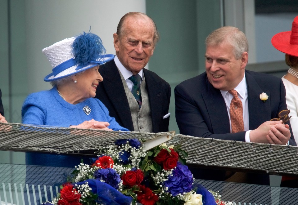 queen-enjoys-joke-duke-york-241529922_a3d1f0.jpg