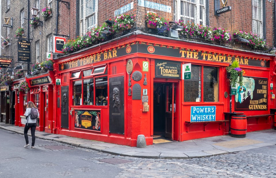 temple-bar-area-dublin-ireland-790866439.jpg