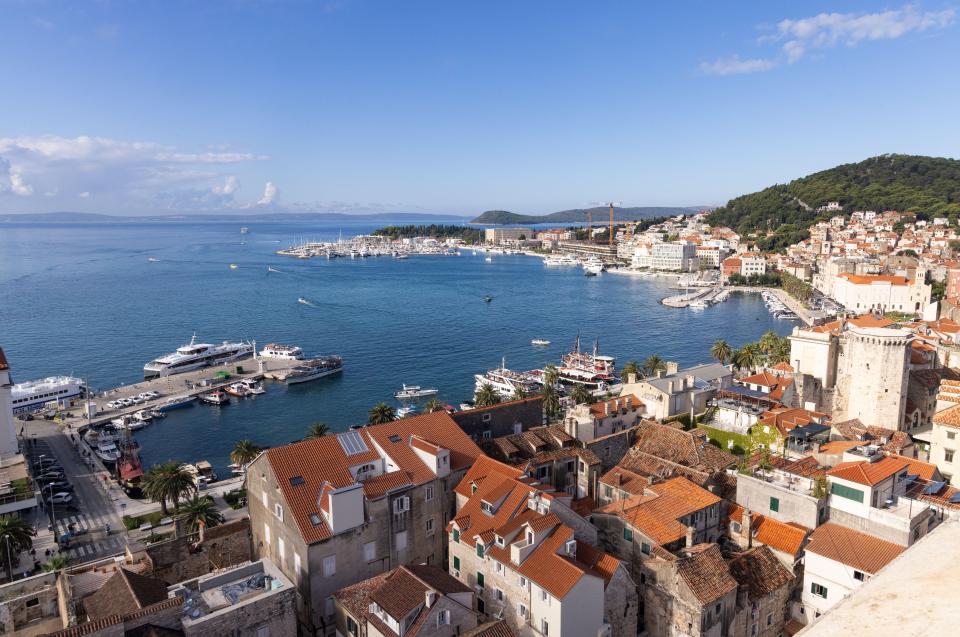 view-old-town-harbour-split-1058810547.jpg